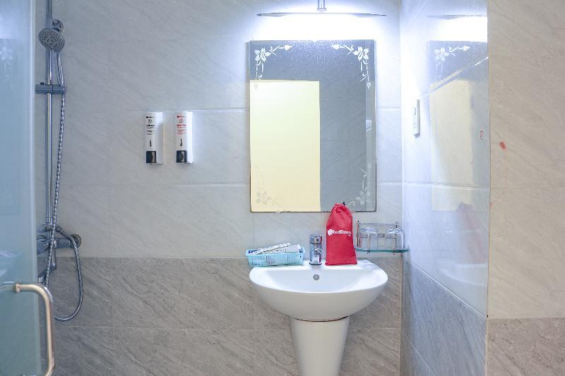 Hotel Reddoorz Plus @ Dong Den Street Ho Či Minovo Město Exteriér fotografie