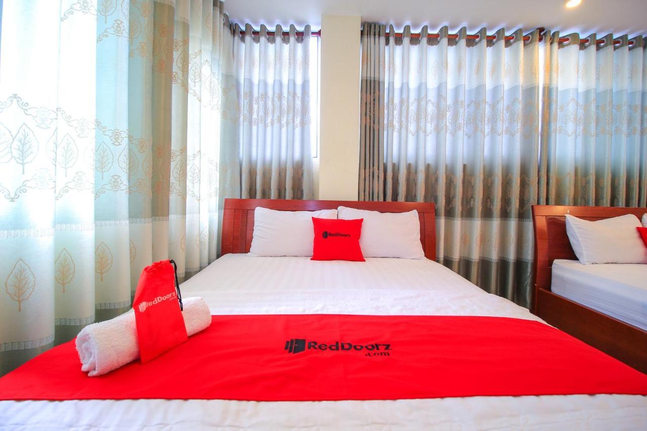 Hotel Reddoorz Plus @ Dong Den Street Ho Či Minovo Město Exteriér fotografie