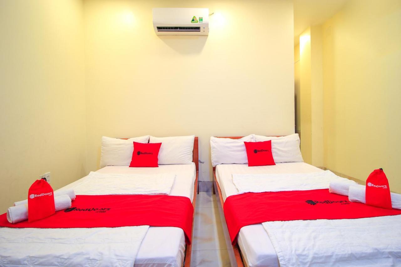 Hotel Reddoorz Plus @ Dong Den Street Ho Či Minovo Město Exteriér fotografie
