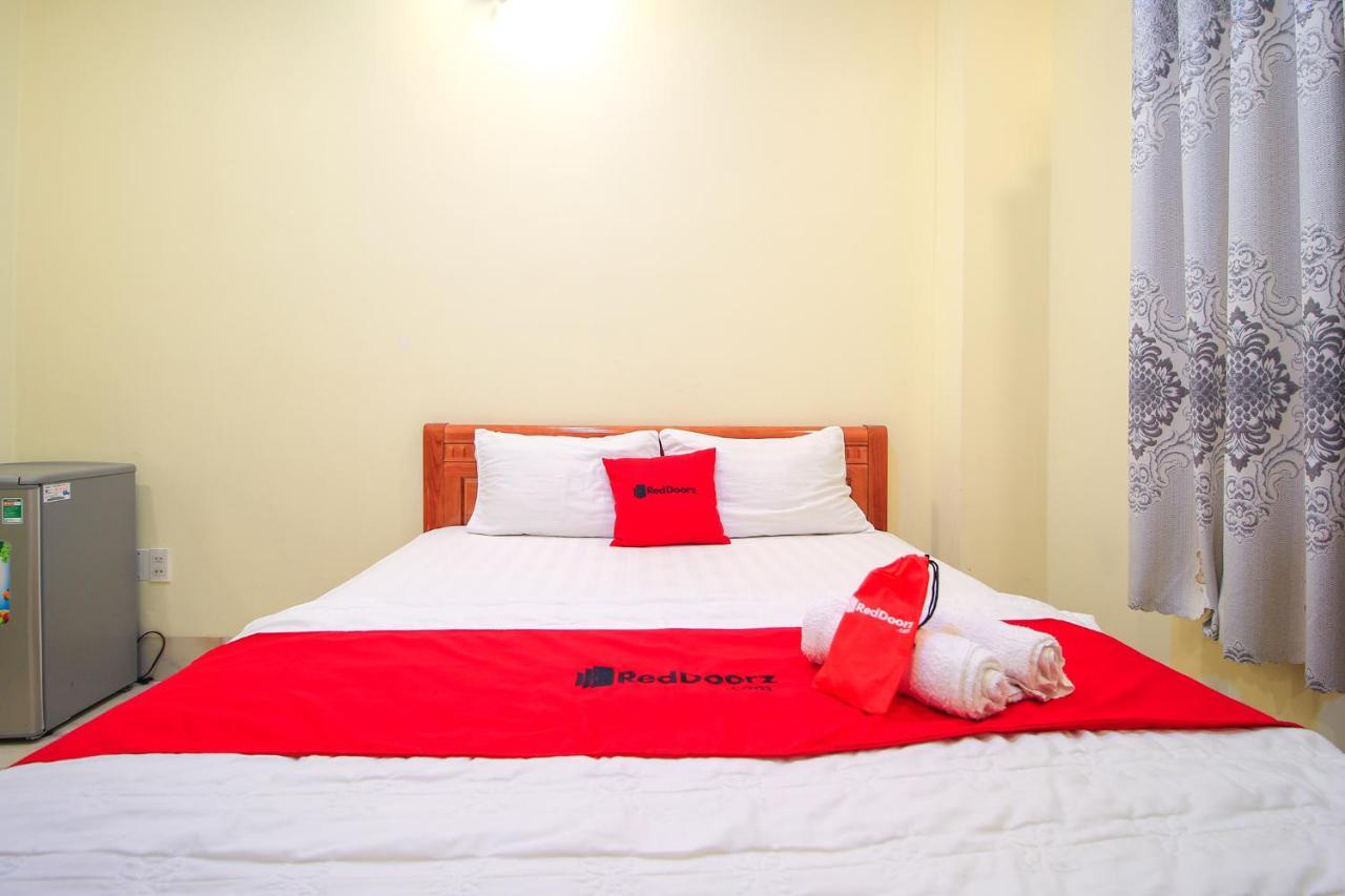 Hotel Reddoorz Plus @ Dong Den Street Ho Či Minovo Město Exteriér fotografie